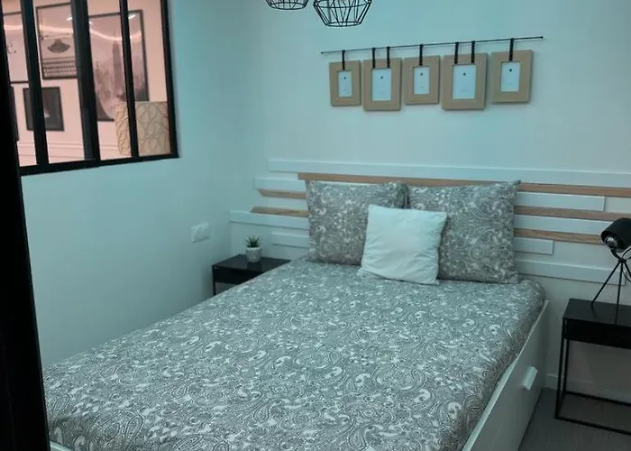 Cosy نيس